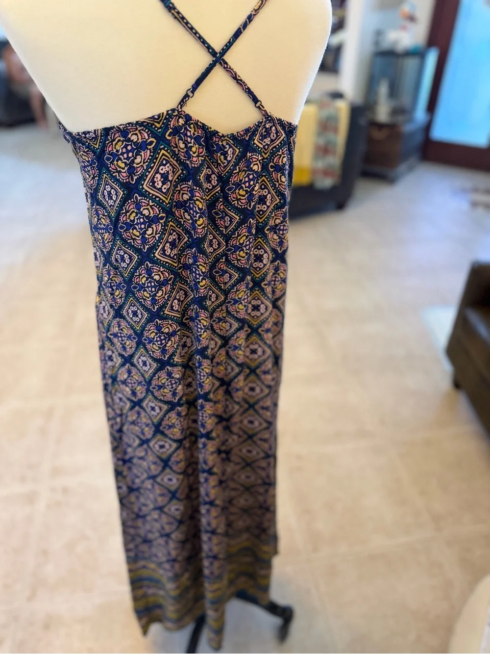 Old Navy Navy and Yellow Patterned Maxi Dress - Picture 5 of 7